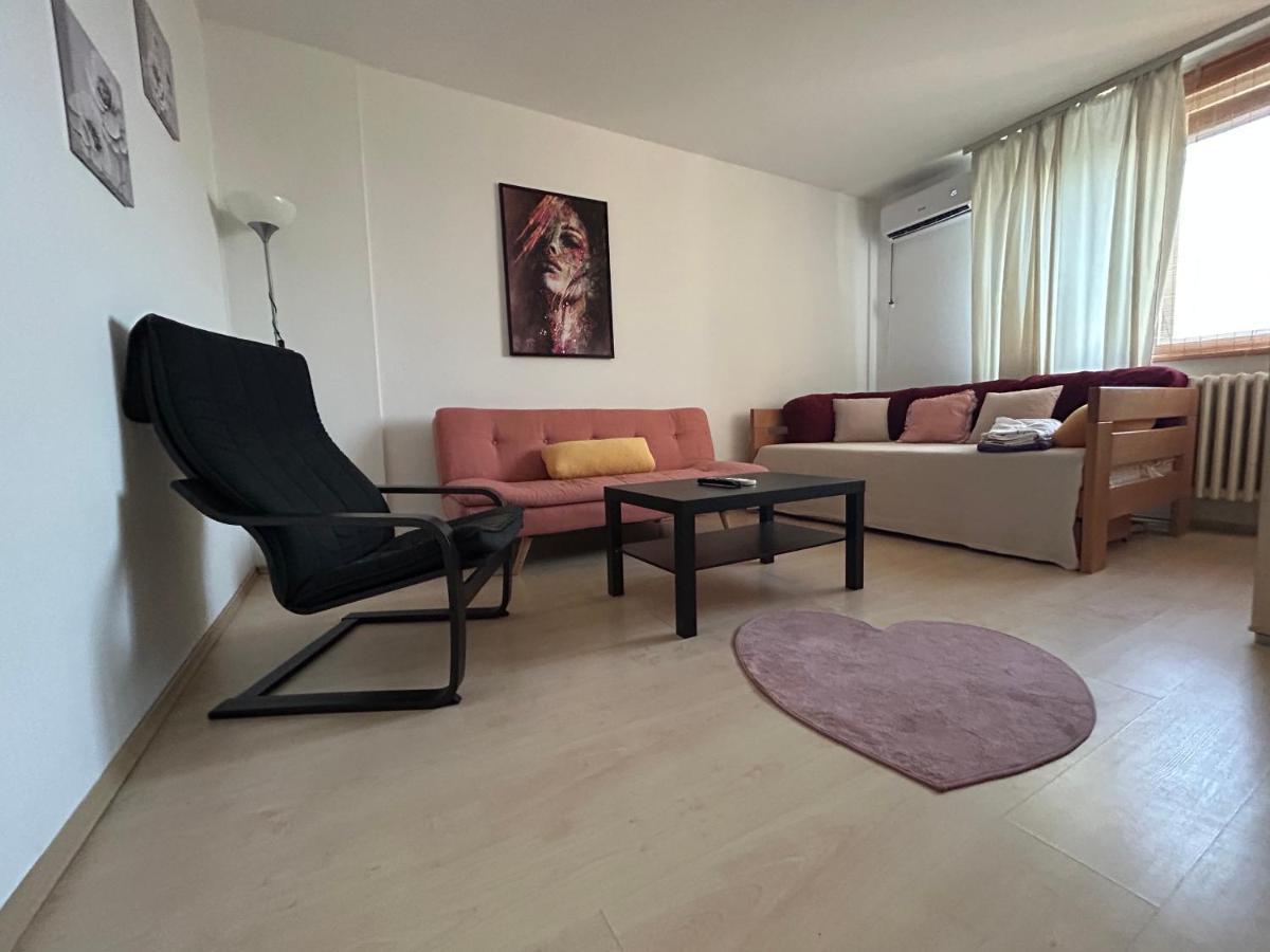 Kelti Apartment Belgrade Luaran gambar