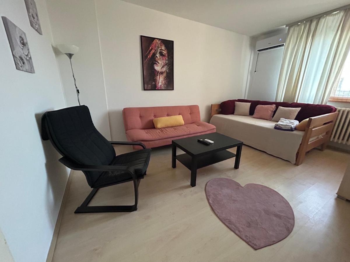 Kelti Apartment Belgrade Luaran gambar