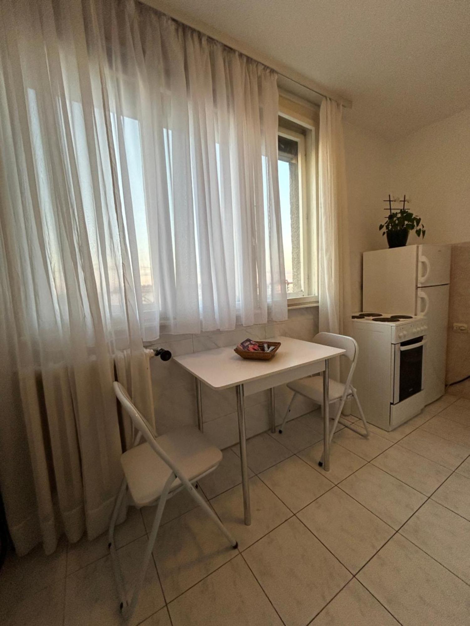 Kelti Apartment Belgrade Luaran gambar
